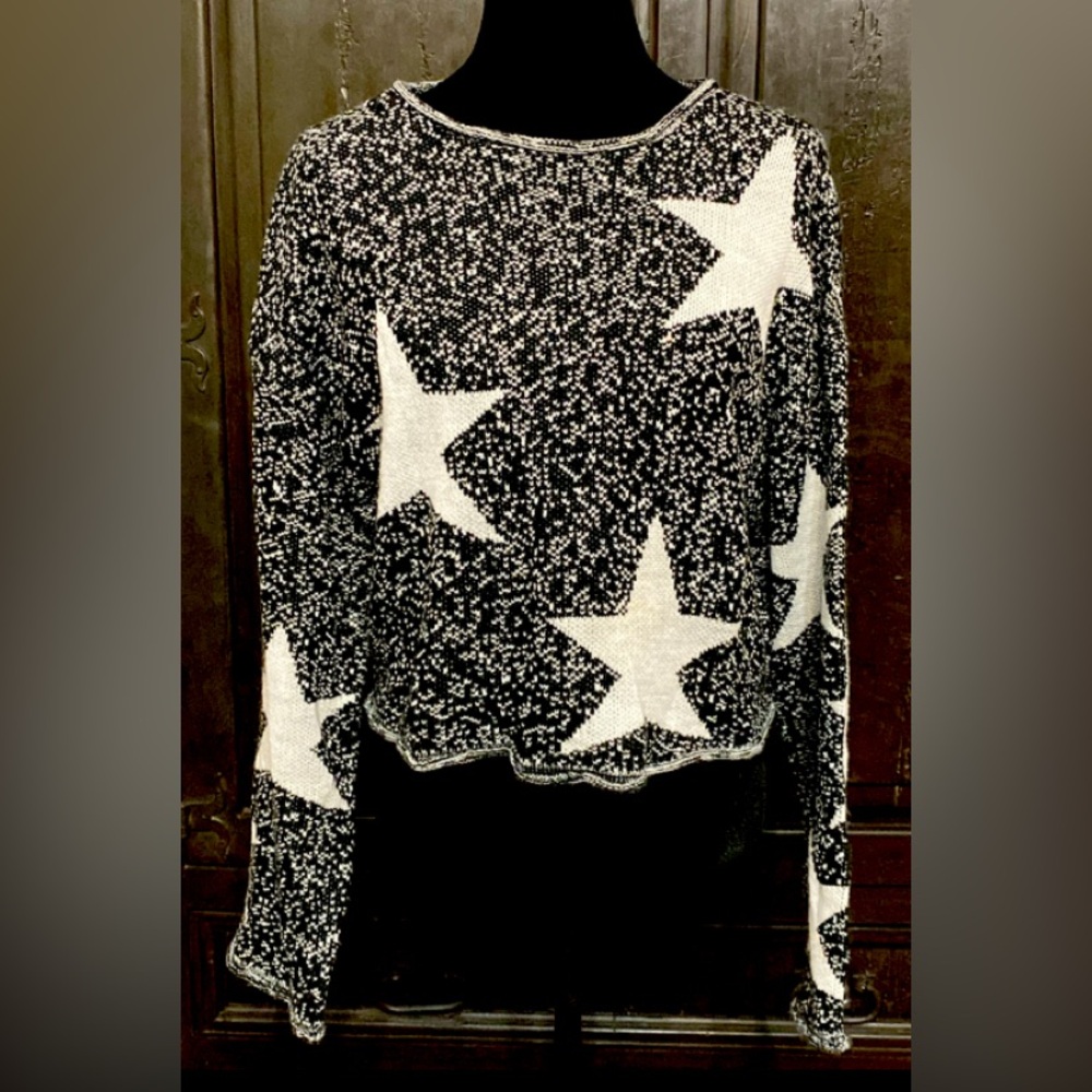 SHEIN Black & White Oversized longsleeves Stars Sweater w/bag - Size Large